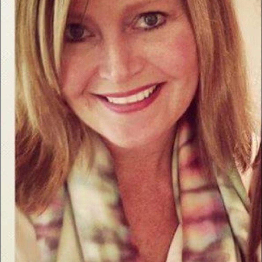 Meet your Posher, Monica - Picture 8 of 8